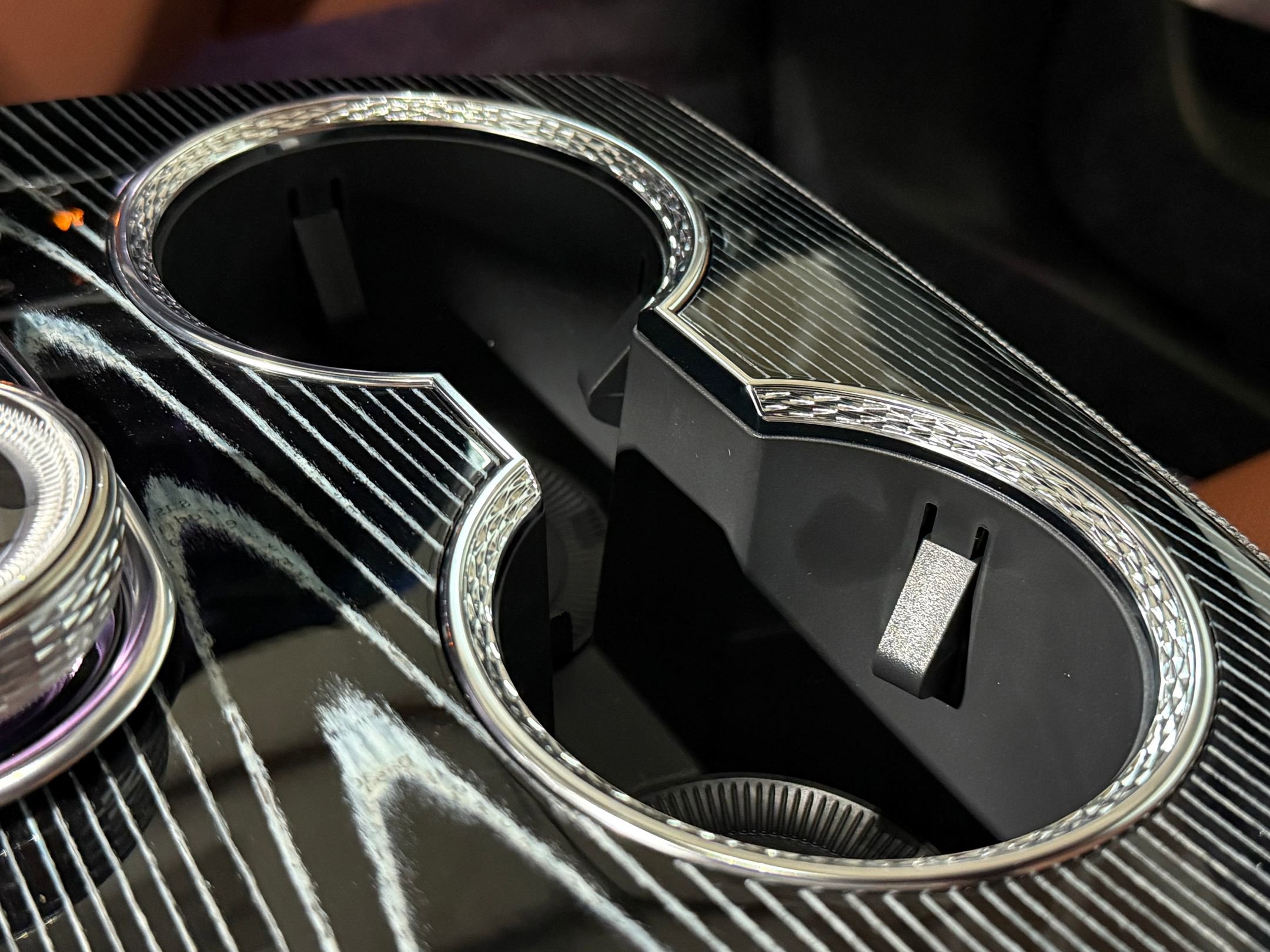 New 2026 Cadillac Optiq Luxury 2 image 34