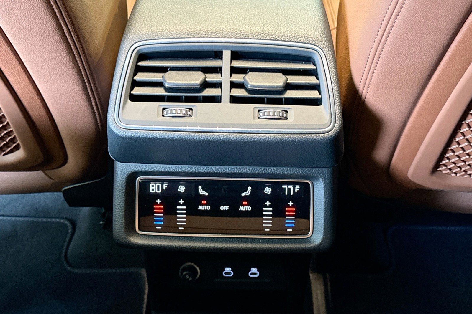 Used 2022 Audi e-tron Premium image 23