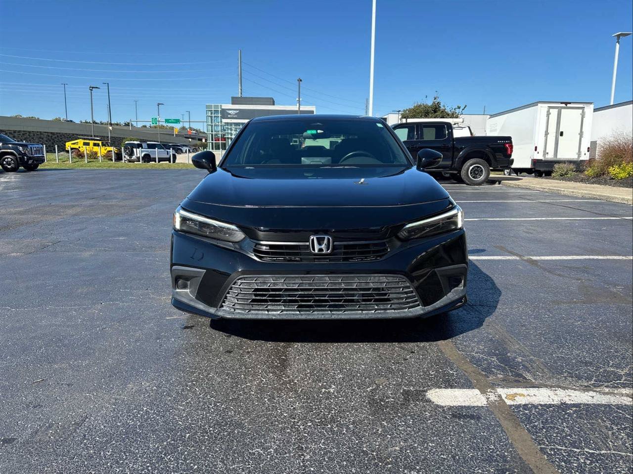 Used 2023 Honda Civic Sport image 3