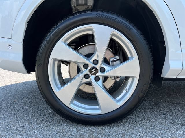 Used 2025 Audi Q5 Premium Plus AWD/4WD image 14