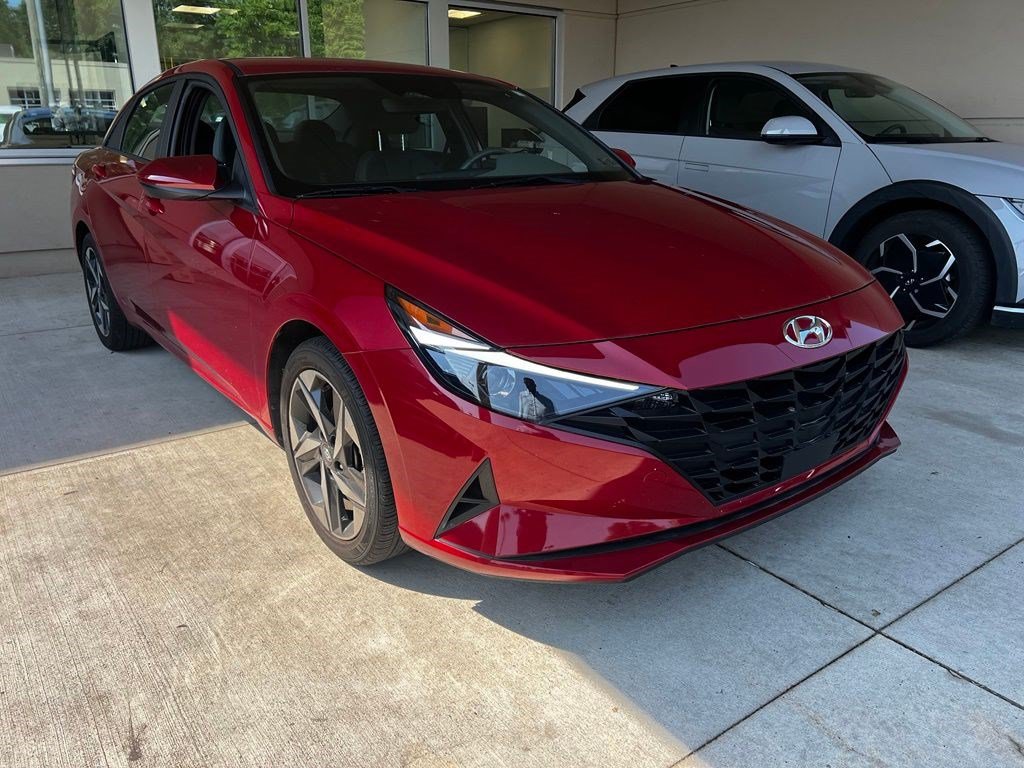 Certified 2023 Hyundai Elantra SEL w/ Convenience Package