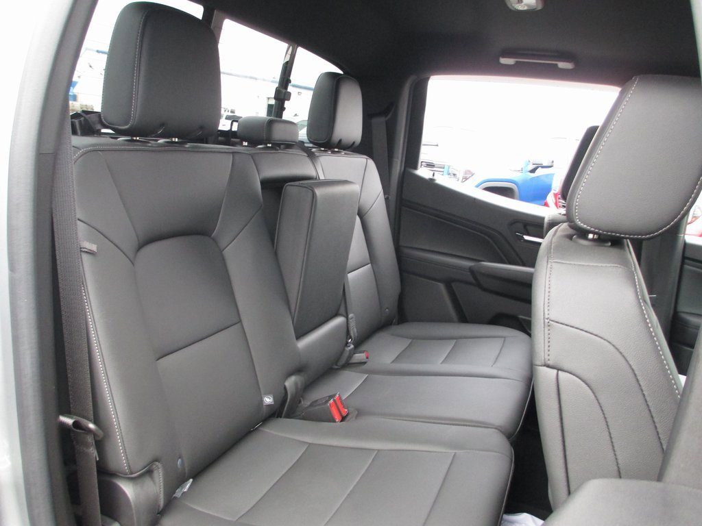 Used 2023 Chevrolet Colorado LT w/ LT Convenience Package III image 21