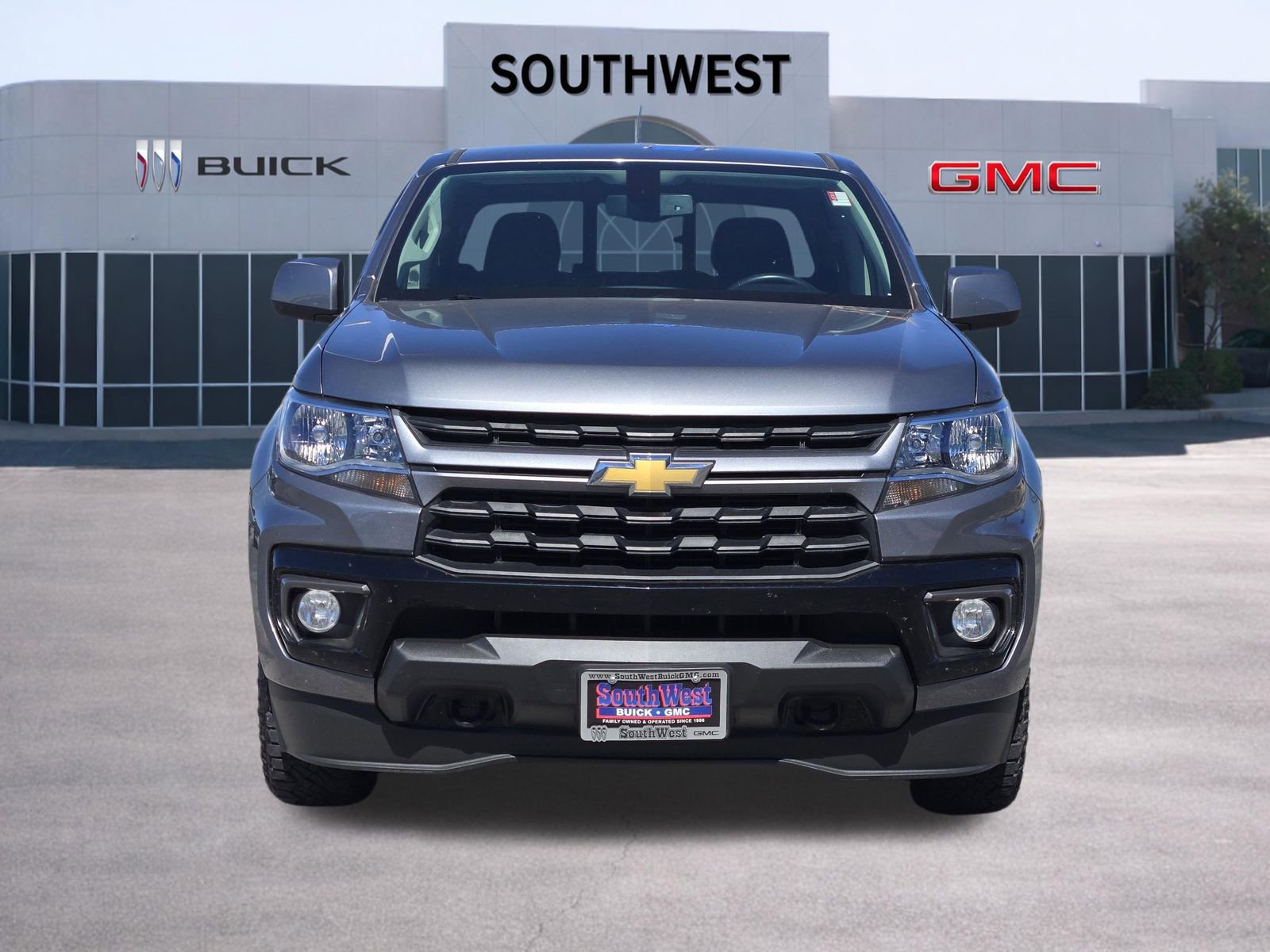 Used 2021 Chevrolet Colorado LT w/ LT Convenience Package image 6