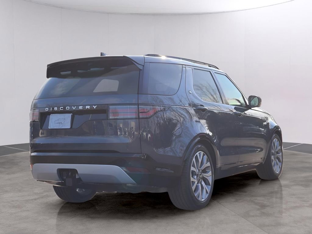 New 2026 Land Rover Discovery Limited Edition AWD/4WD image 5