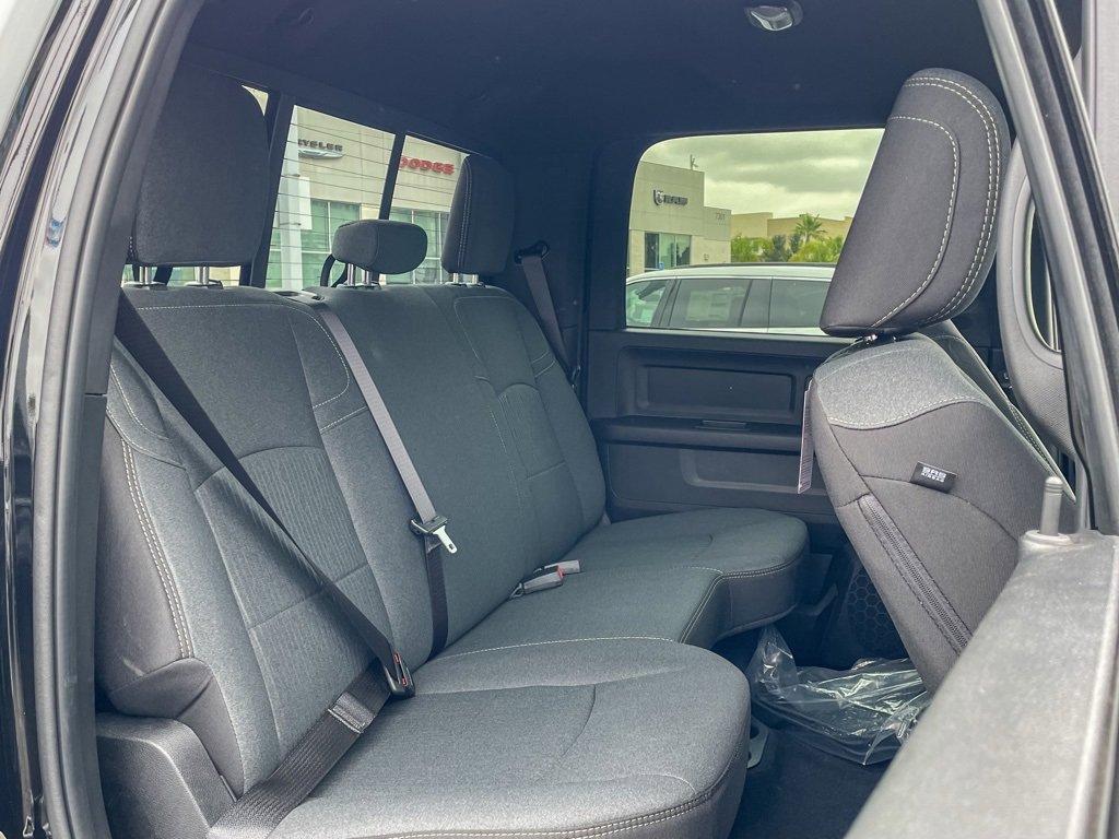 New 2024 RAM 2500 Tradesman w/ Chrome Appearance Group image 20