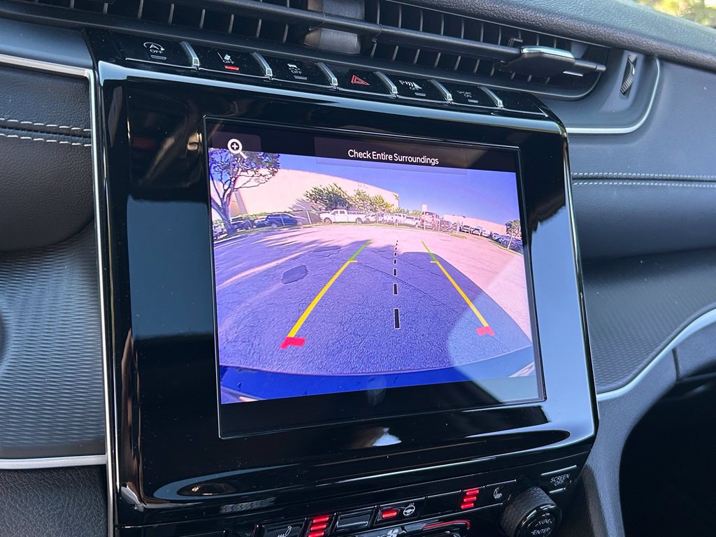 Certified 2025 Jeep Grand Cherokee L Altitude RWD image 29