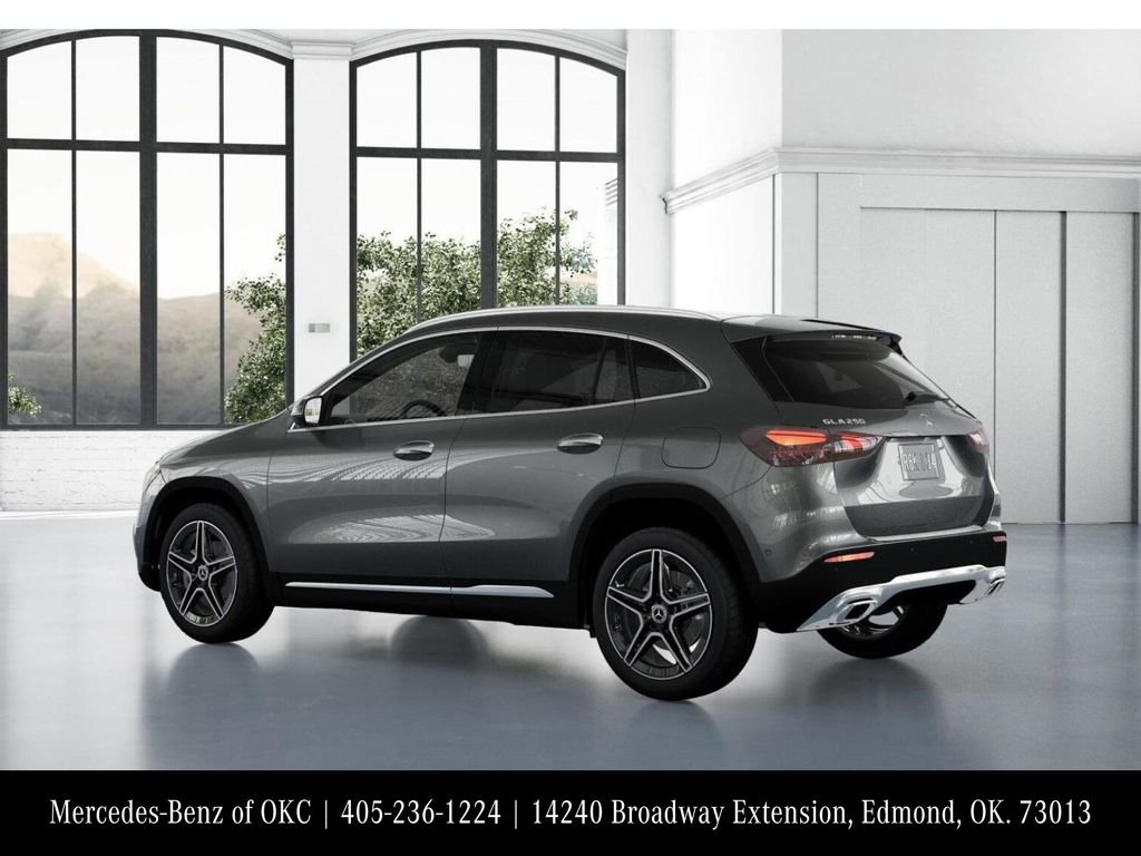 Used 2026 Mercedes-Benz GLA 250 4MATIC image 30