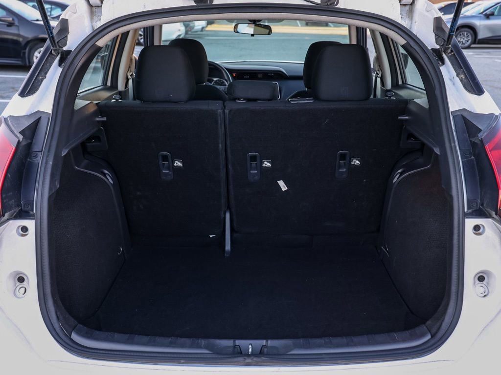 Used 2024 Nissan Kicks S FWD image 16