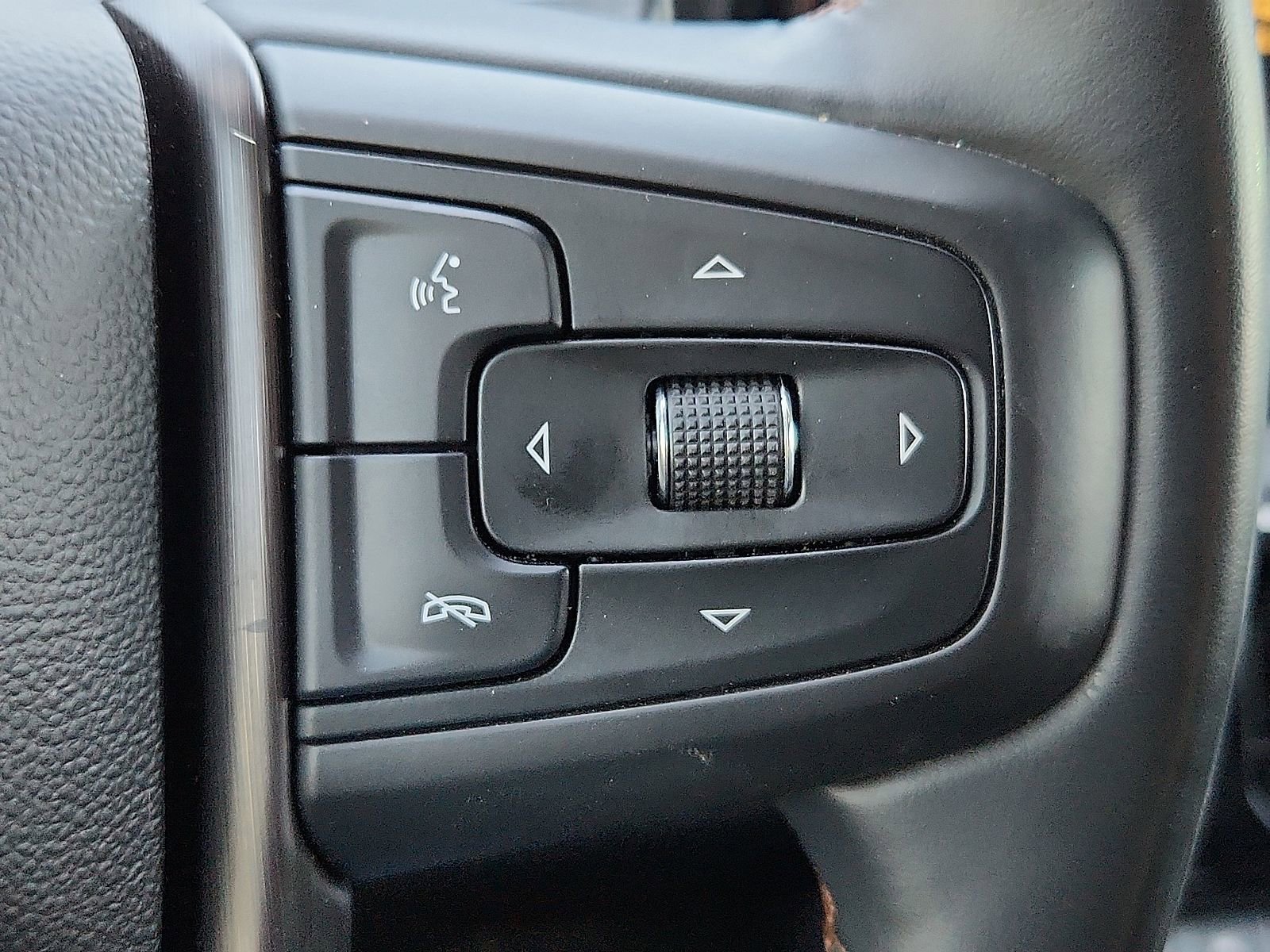 Used 2024 GMC Sierra 1500 AT4 w/ AT4 Premium Package image 18