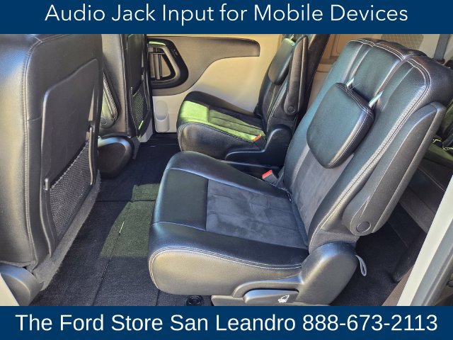 Used 2020 Dodge Grand Caravan SXT FWD image 13