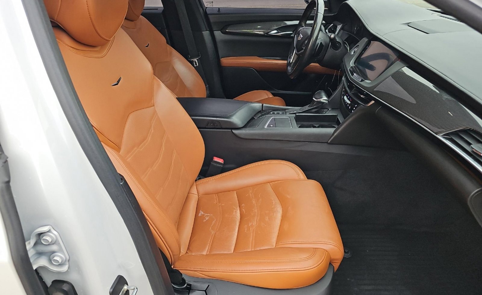 Used 2018 Cadillac CT6 Luxury AWD/4WD image 8