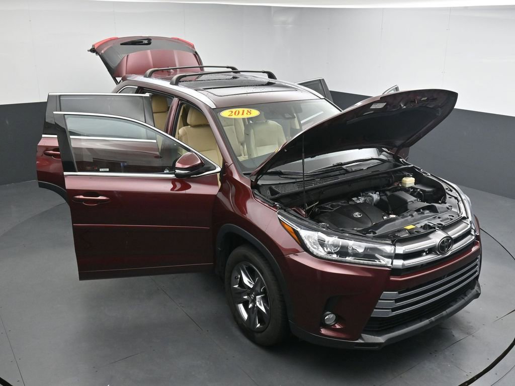 Used 2018 Toyota Highlander Limited Platinum AWD/4WD image 42
