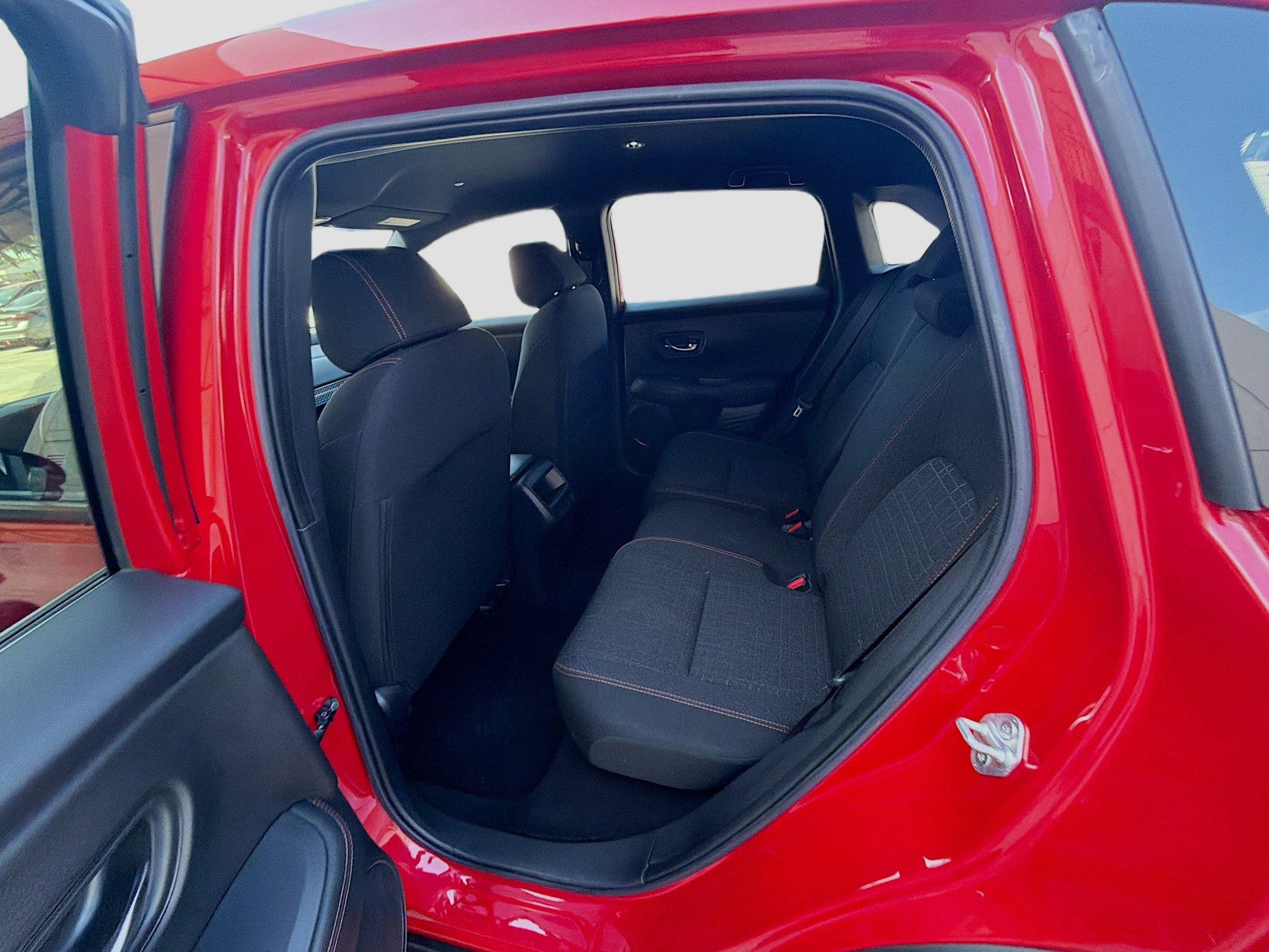 Used 2025 Honda HR-V Sport image 22