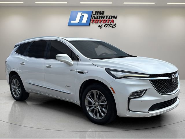 Used 2023 Buick Enclave Avenir w/ Avenir Technology Package AWD/4WD image 3