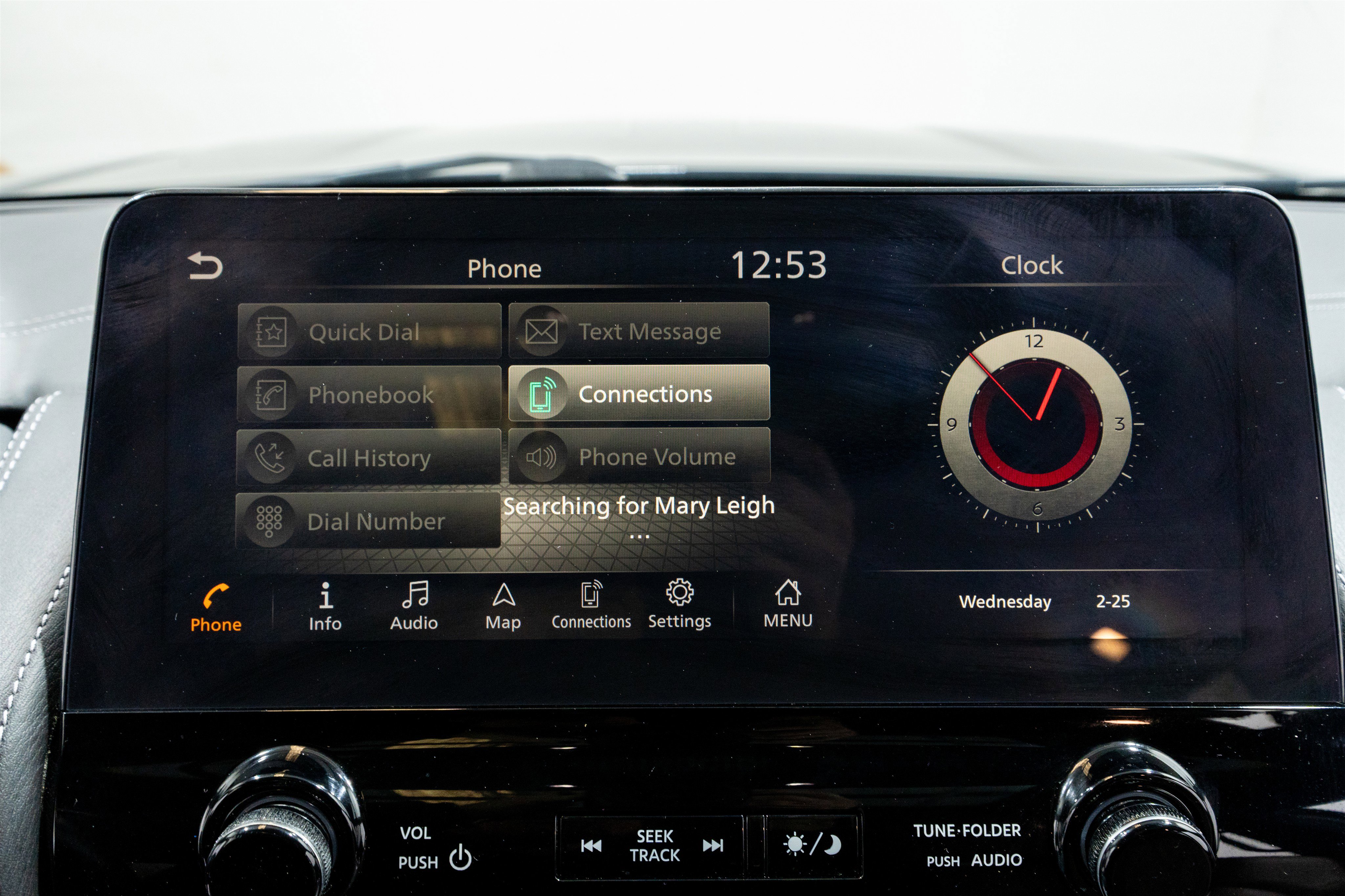 Used 2021 Nissan Armada Platinum image 21