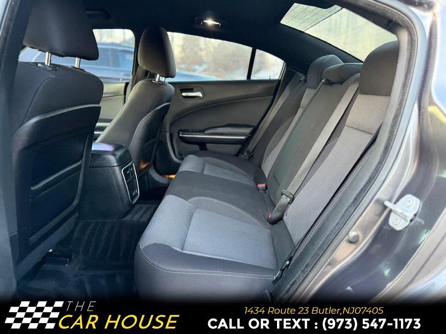 Used 2016 Dodge Charger SE w/ Popular Equipment Group AWD/4WD image 16