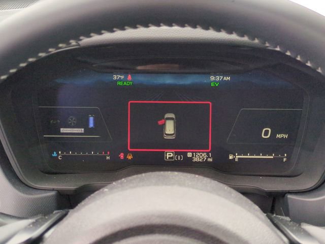 Used 2025 Subaru Forester Premium image 24