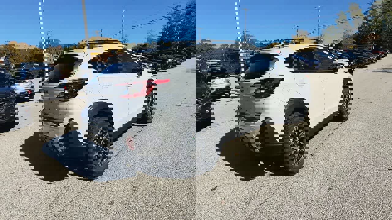 New 2026 Subaru Crosstrek 2.0i Premium image 8