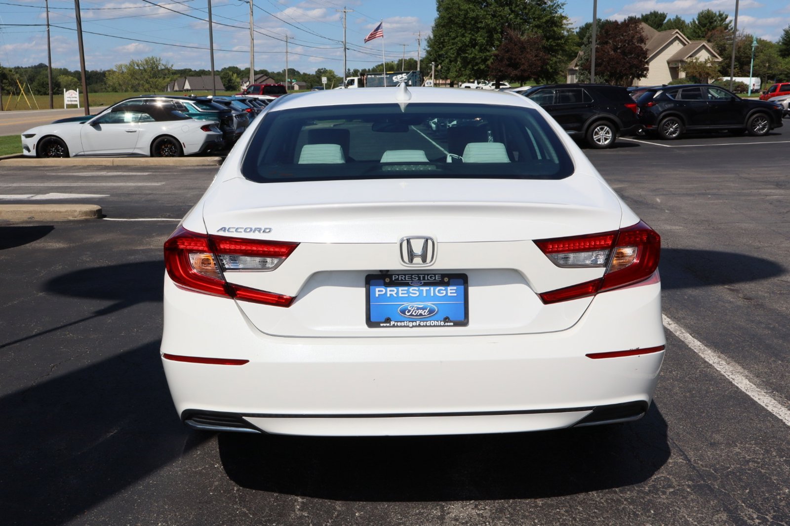 Used 2018 Honda Accord LX image 4