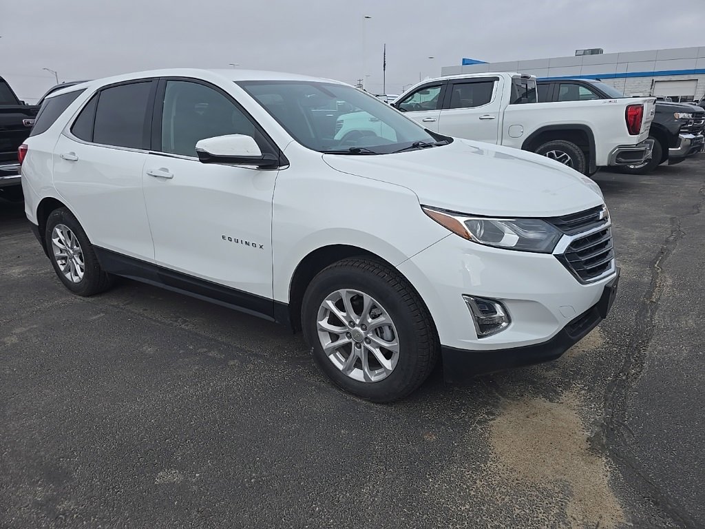 Used 2019 Chevrolet Equinox LT image 2