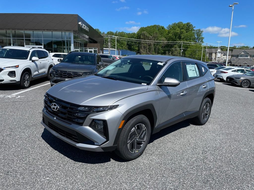 New 2026 Hyundai Tucson Blue SE AWD/4WD image 1