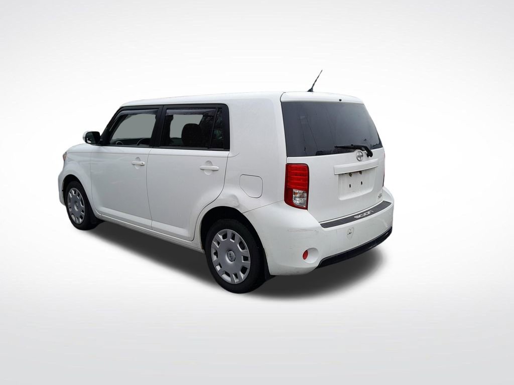 Used 2015 Scion xB image 6