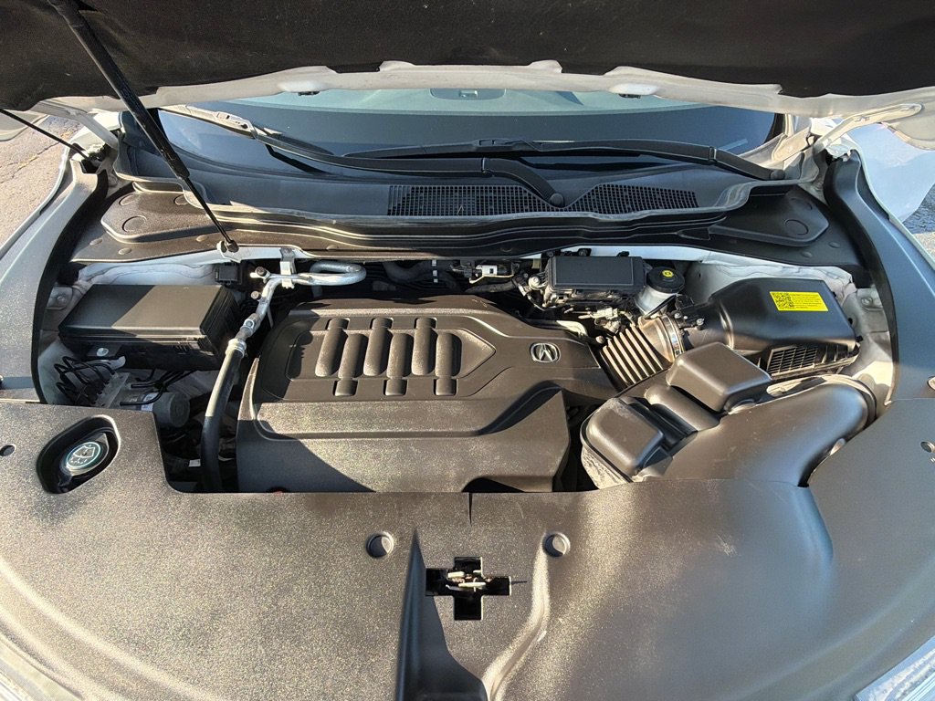 Used 2020 Acura MDX w/ Technology Package AWD/4WD image 13