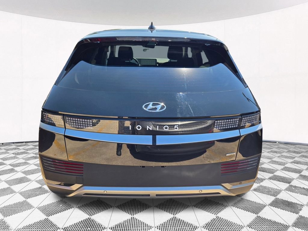 Certified 2024 Hyundai Ioniq 5 SE AWD/4WD image 17