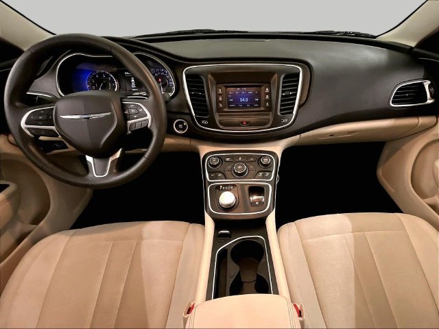 Used 2015 Chrysler 200 Limited FWD image 15