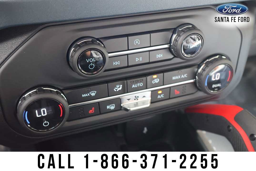 Used 2026 Ford Bronco Heritage Edition AWD/4WD image 40