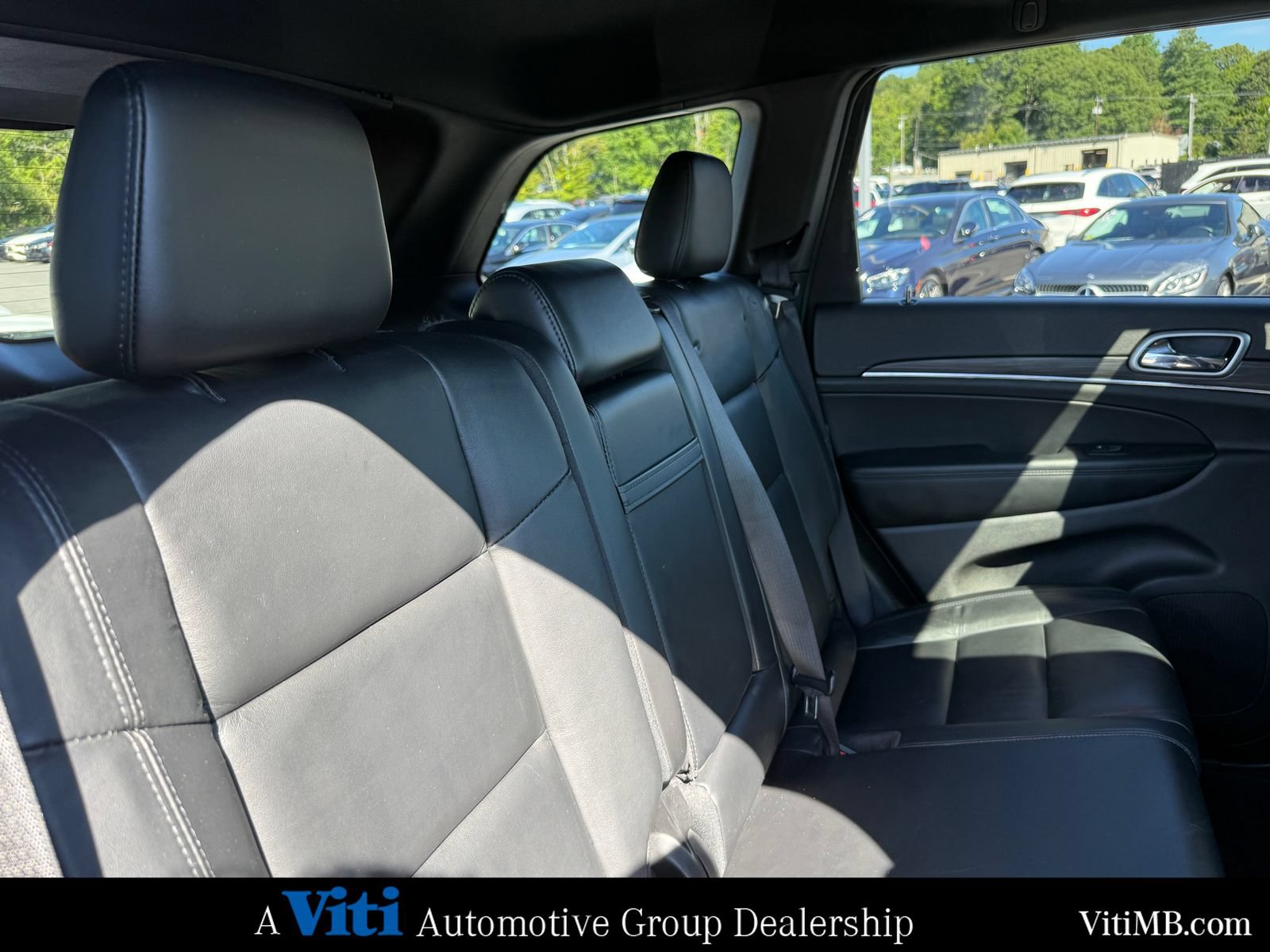 Used 2019 Jeep Grand Cherokee Limited AWD/4WD image 27