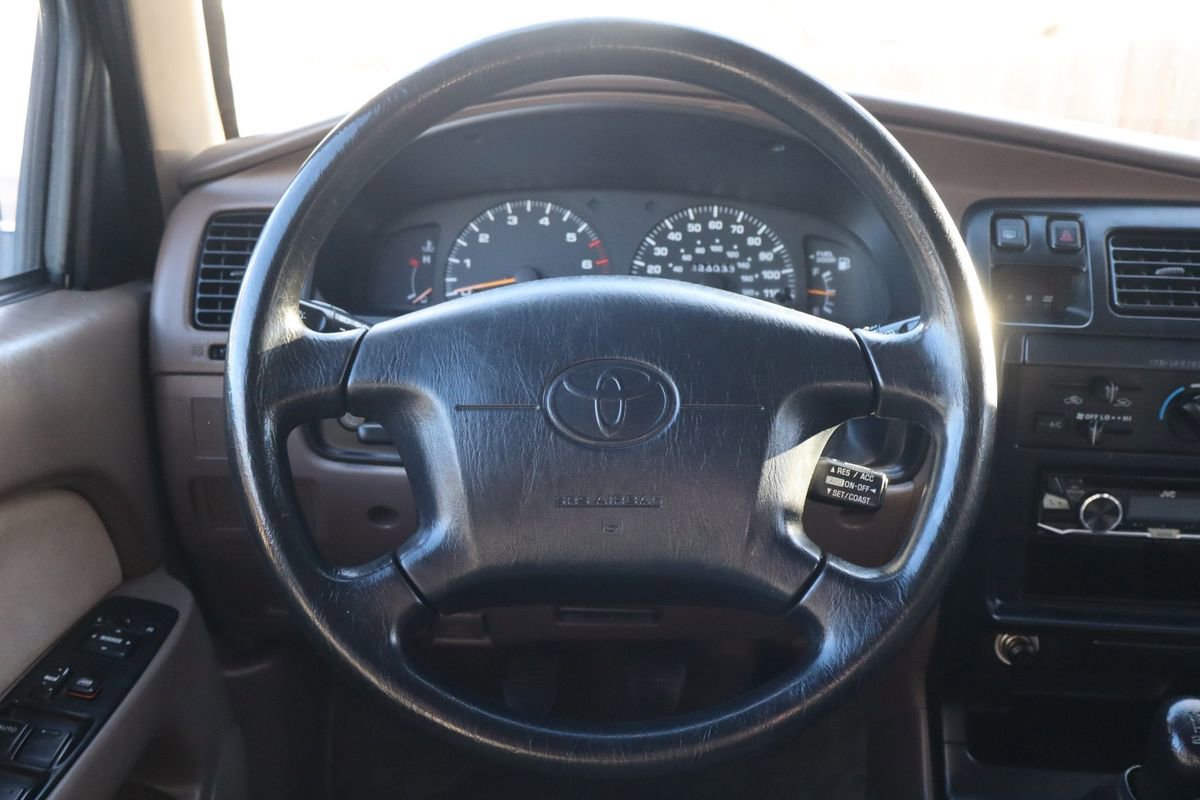 Used 1998 Toyota 4Runner 4WD image 18