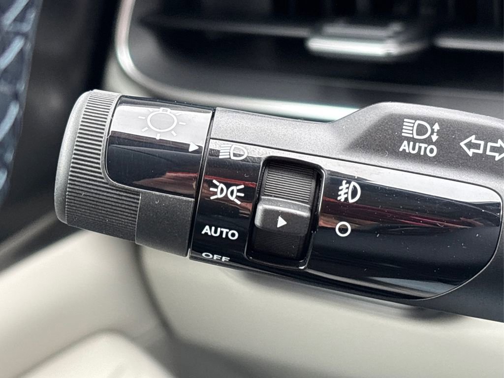 New 2025 Kia Carnival SX Prestige FWD image 19