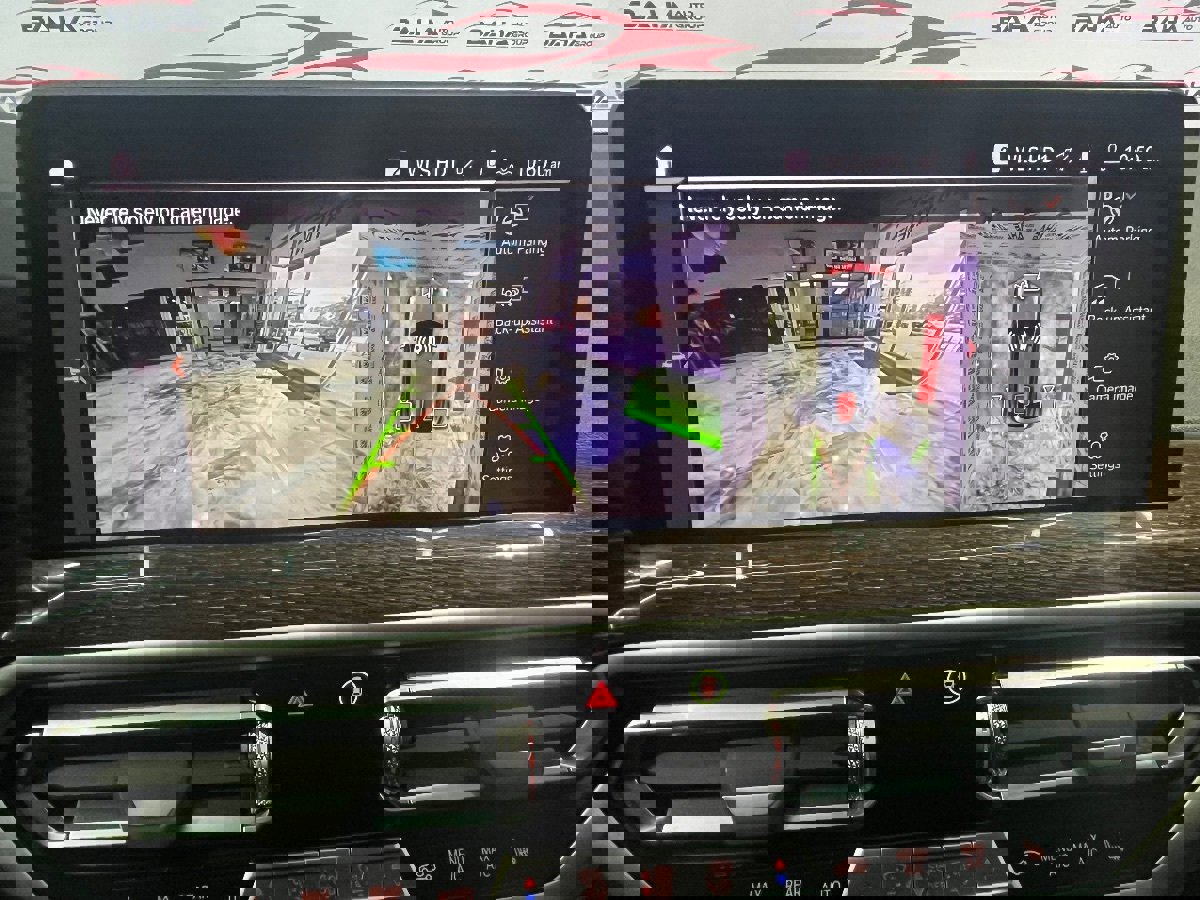 Used 2023 BMW X4 xDrive30i w/ Parking Assistance Package image 17