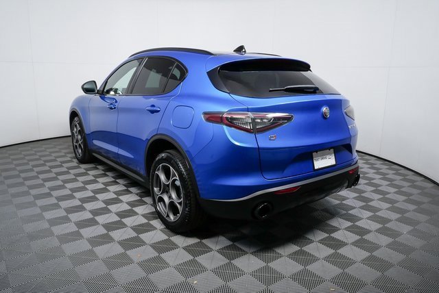 New 2025 Alfa Romeo Stelvio Sprint w/ Convenience Package image 25