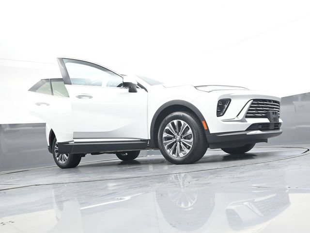 Used 2024 Buick Envision Preferred AWD/4WD image 43
