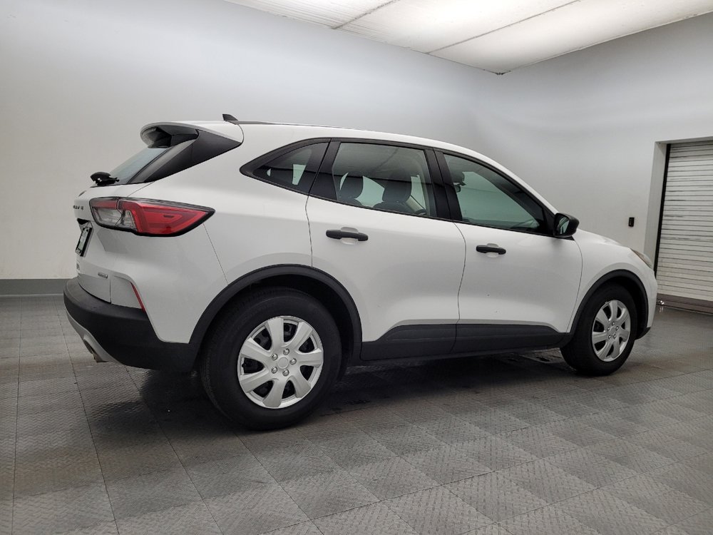 Used 2020 Ford Escape S image 10