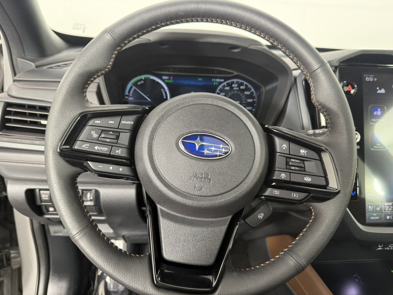 Used 2025 Subaru Forester Touring AWD/4WD image 23