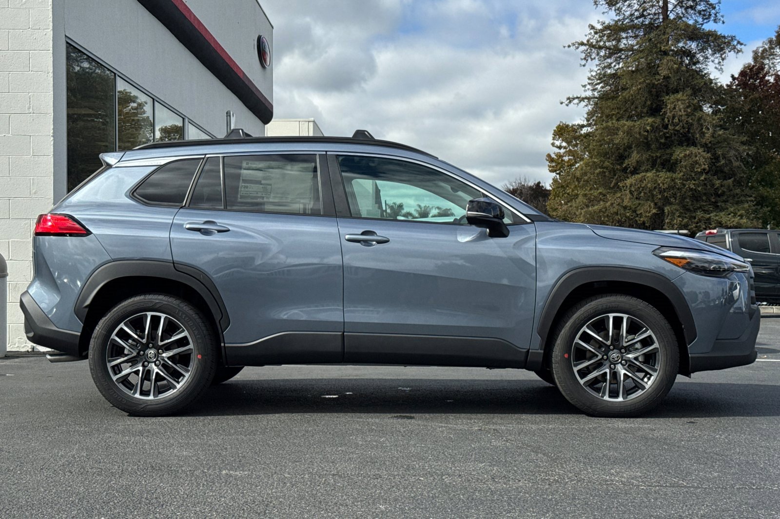 New 2026 Toyota Corolla Cross XLE image 9