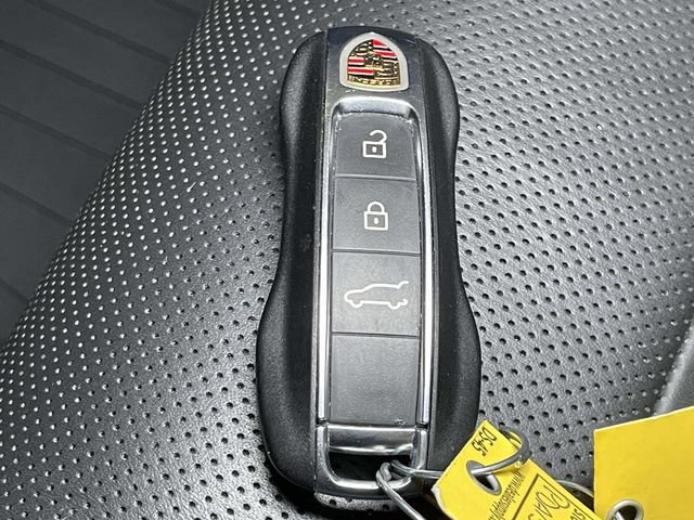 Certified 2023 Porsche Cayenne S AWD/4WD image 43
