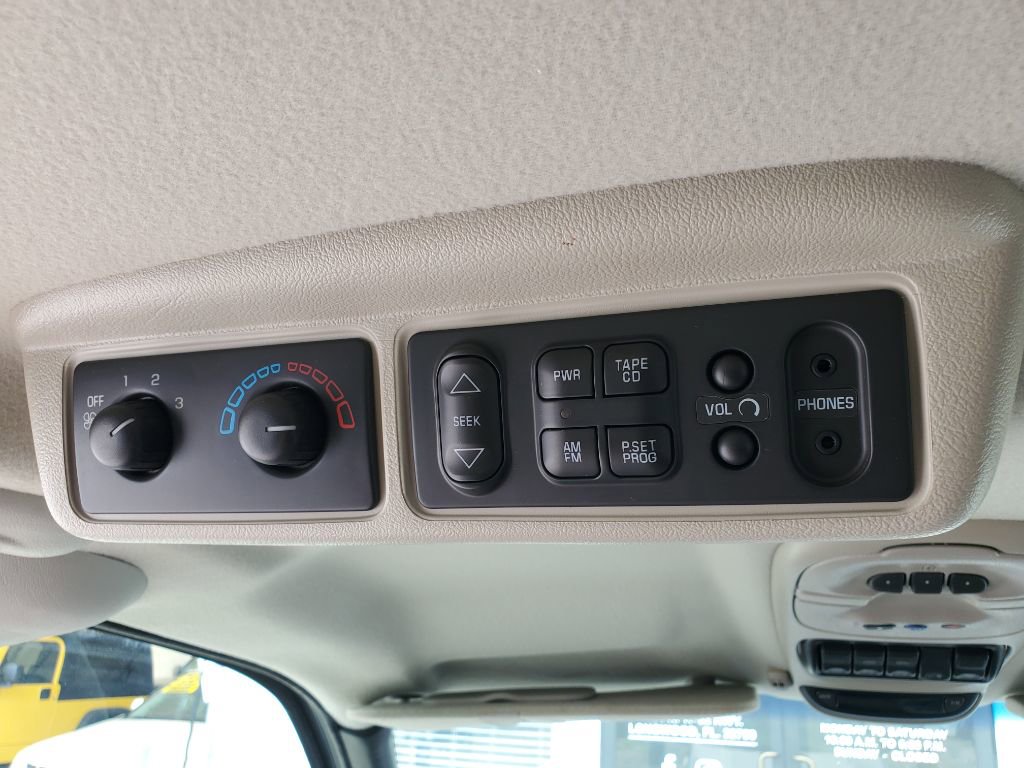 Used 2002 Oldsmobile Silhouette GLS w/ Towing Pkg FWD image 24