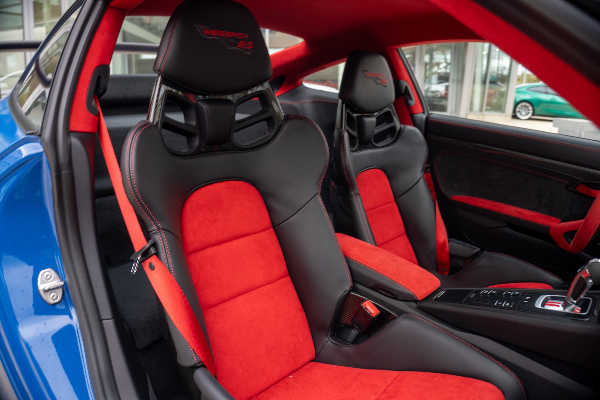 Used 2018 Porsche 911 GT2 RS image 23