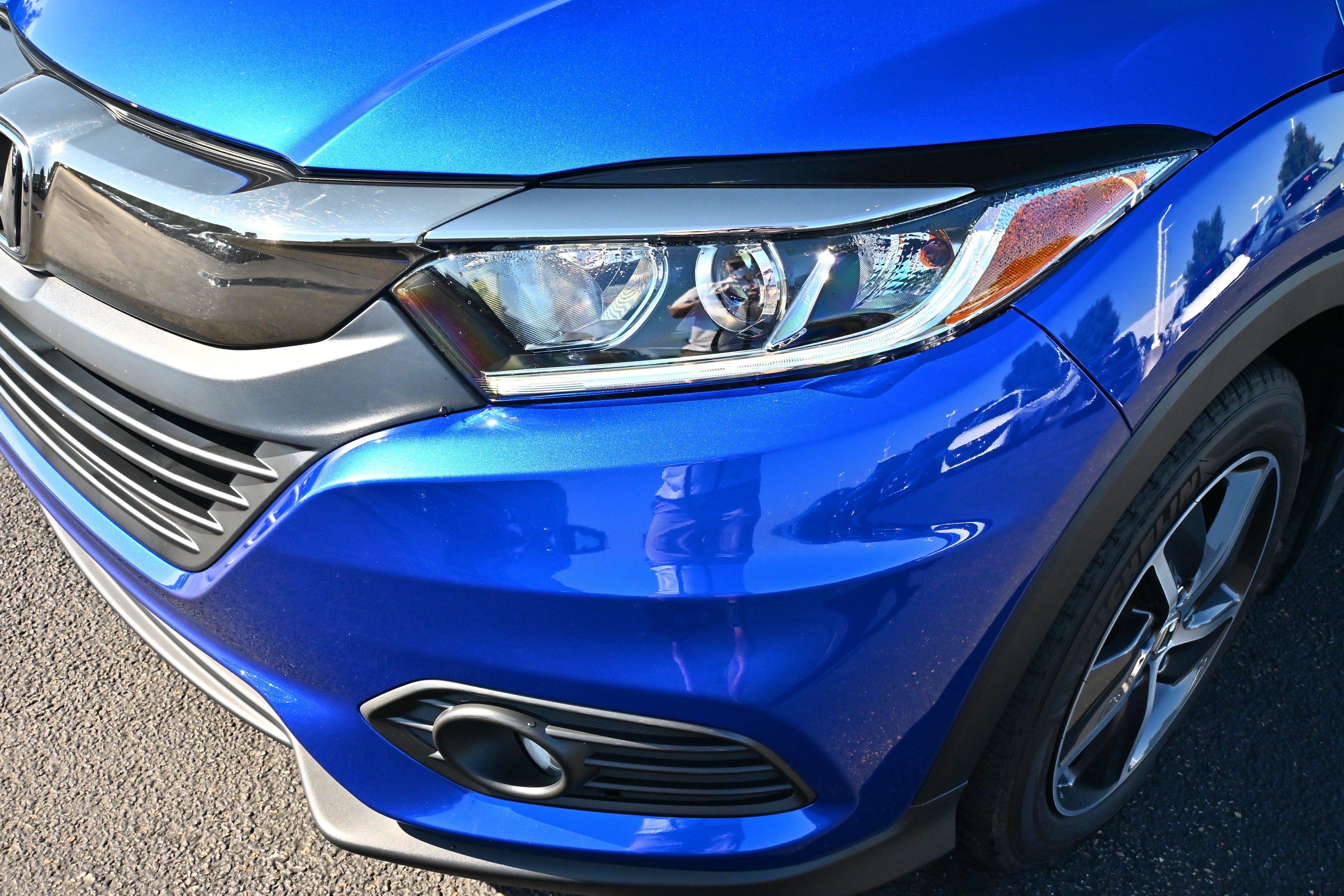 Used 2022 Honda HR-V EX image 11