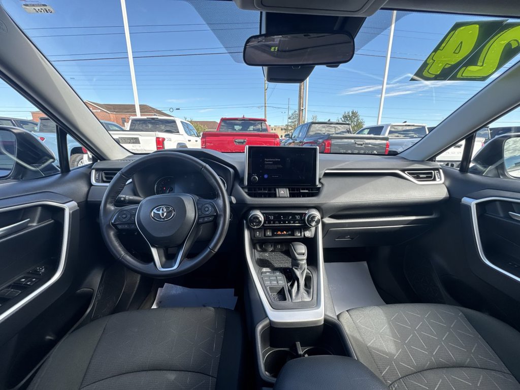 Used 2024 Toyota RAV4 XLE w/ Convenience Package AWD/4WD image 10