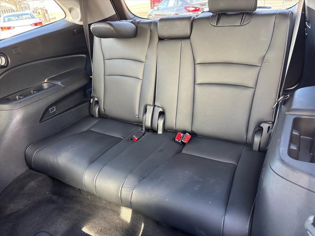 Used 2021 Honda Pilot Touring image 10