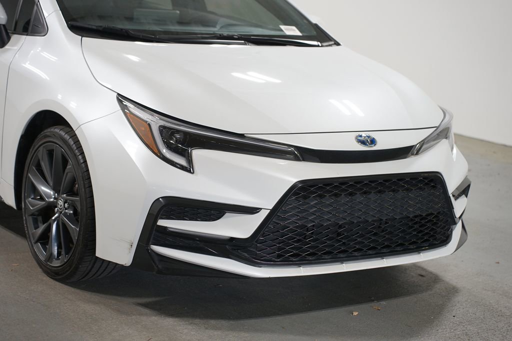 Used 2024 Toyota Corolla SE image 4