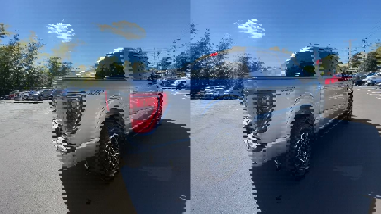 Used 2021 Ford F150 XLT w/ Equipment Group 302A High image 8