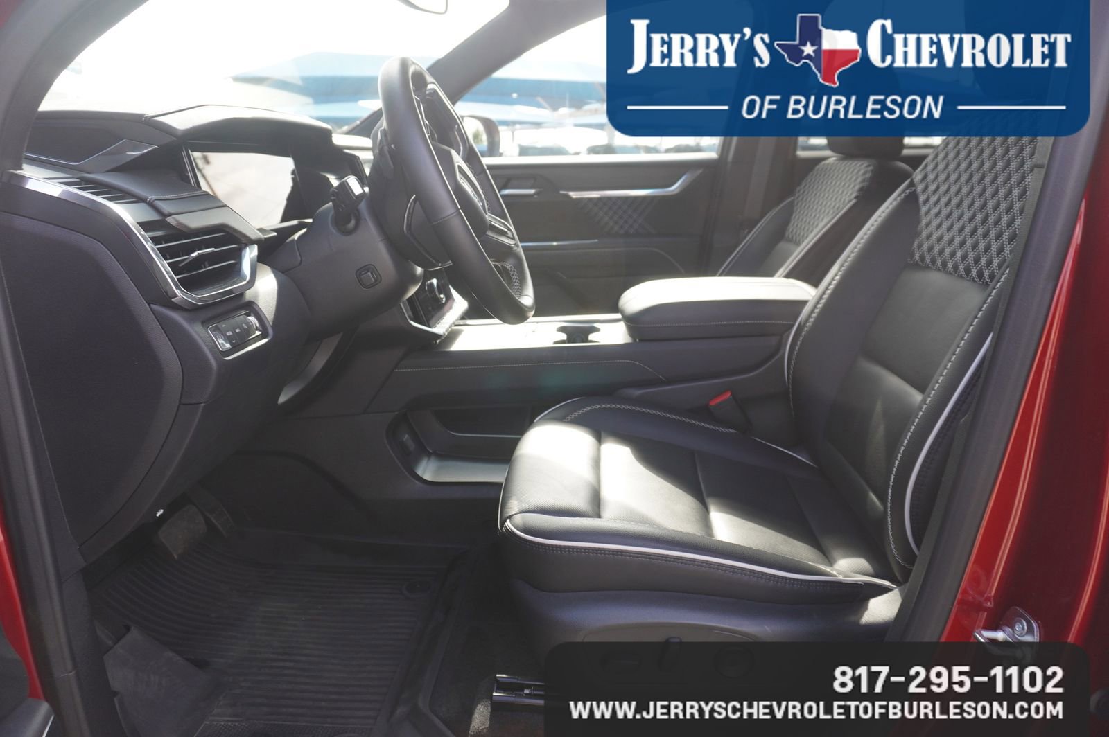 Used 2025 GMC Acadia Denali w/ LPO, Floor Liner Package image 8