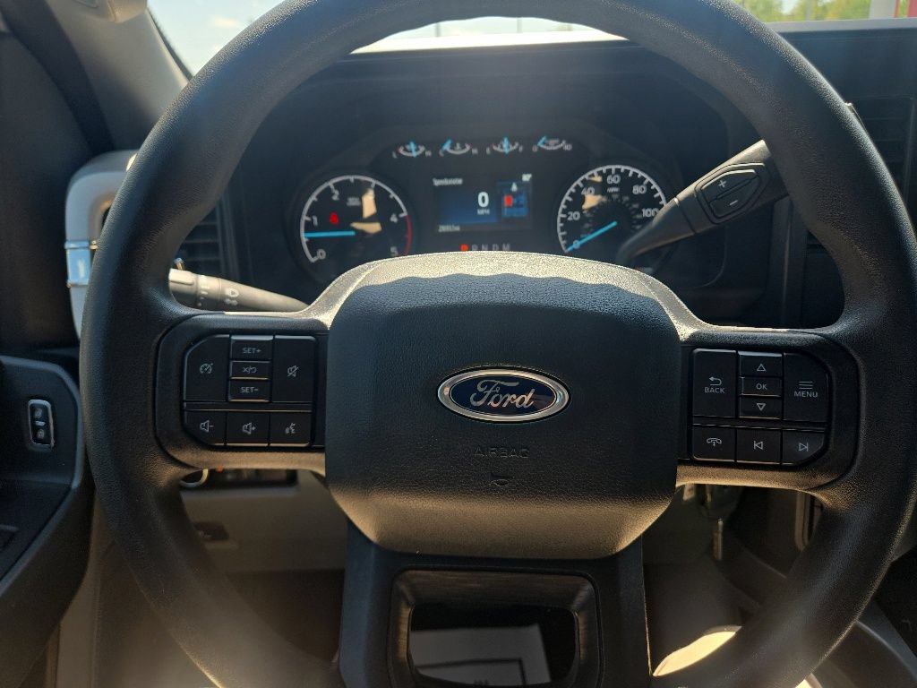Used 2023 Ford F450 XLT AWD/4WD image 20