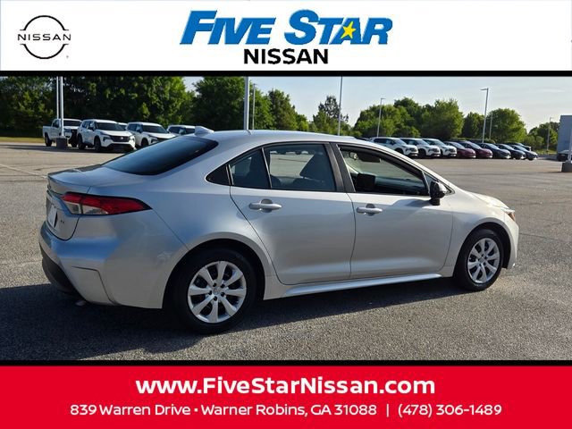 Used 2023 Toyota Corolla LE image 14